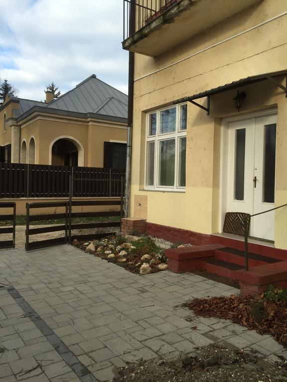 Nosztalgia Apartman Siofok Exterior photo